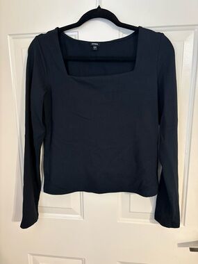 Express Black Square Neck Long Sleeve Tee - Fitted Silhouette